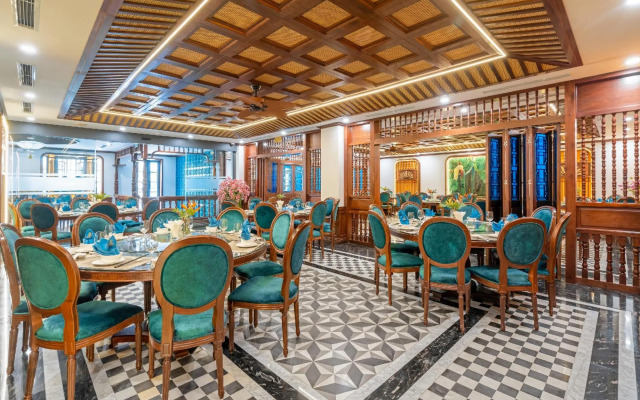 Grand Fleuve Boutique