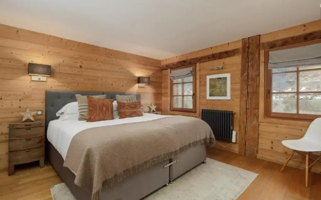 Chalet Vogue