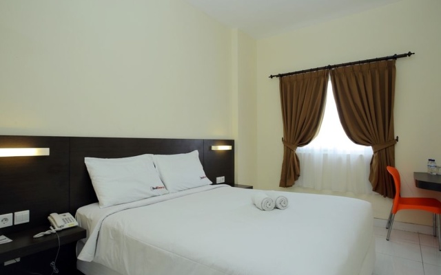 RedDoorz @ Nakula Dewi Sri – Guest Rooms – Kuta