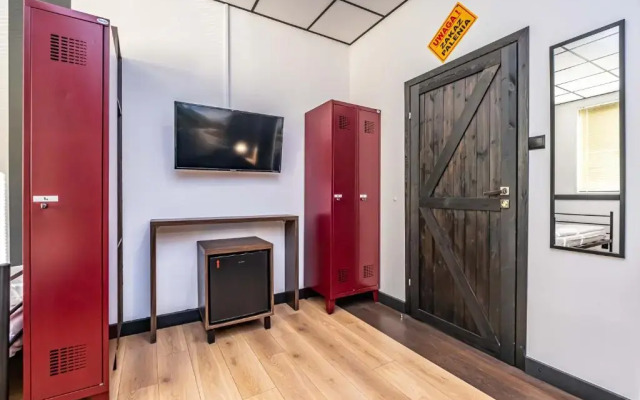 Vola Hostel