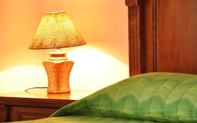 Semiramis Hotel