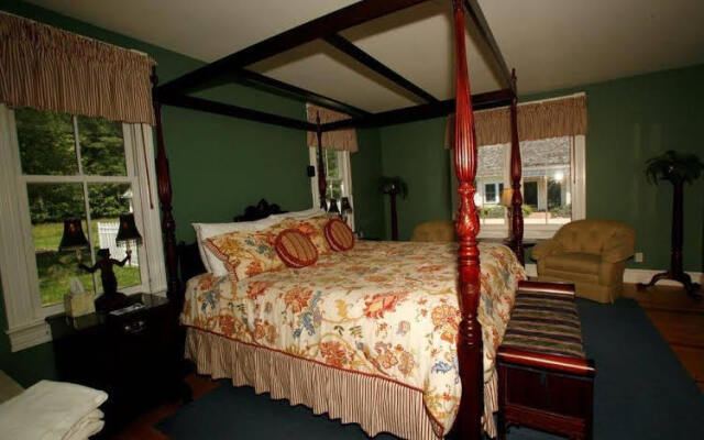 George Brooks House B&B