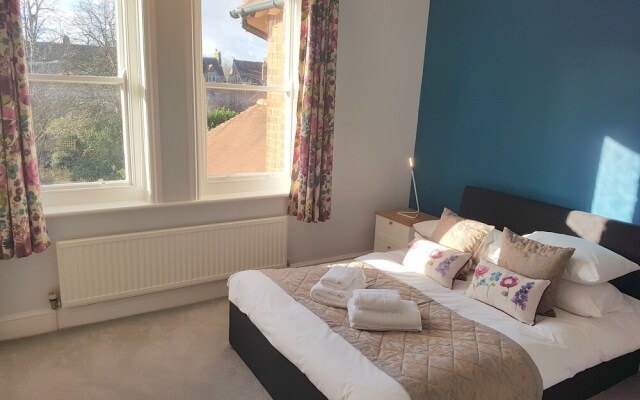Woodstock Road Apartments (Peymans)
