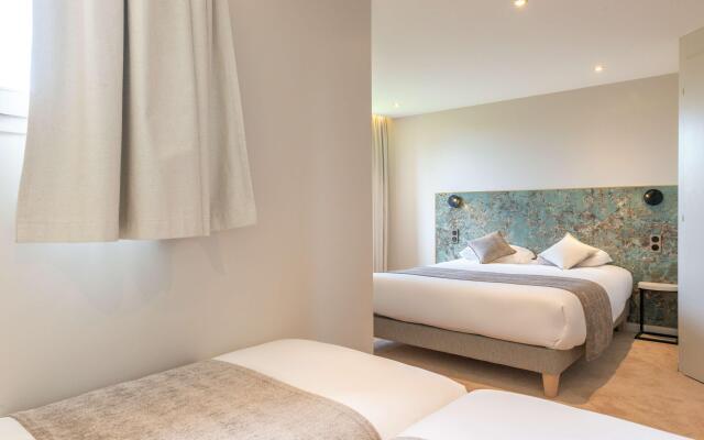 Отель The Originals Boutique, Hôtel Porte de Dieppe