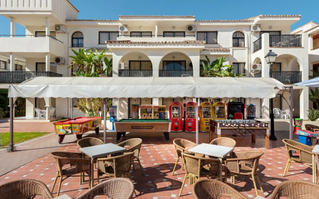 Hotel Puente Real