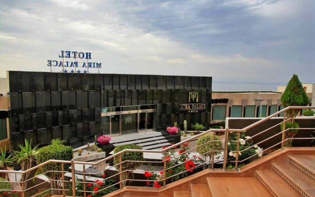 DWO Mira Palace