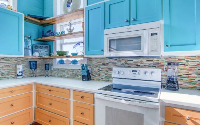 Looney Dunes 50 by RedAwning