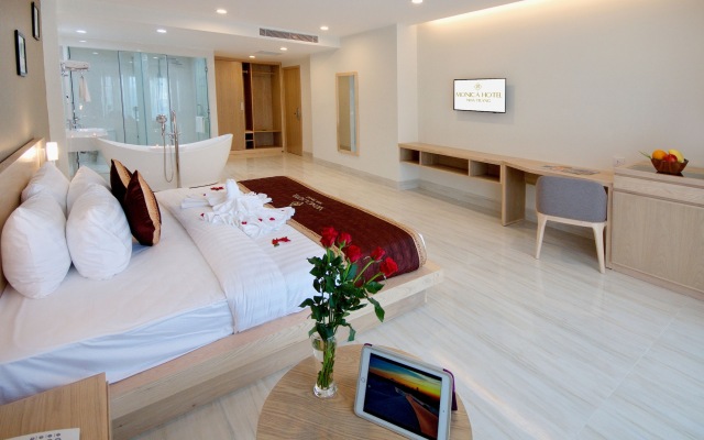 Gibson Hotel Nha Trang