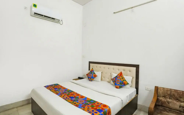Fabexpress Prashansa Palace