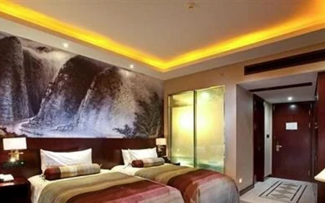 Quzhou Longyou Blue Sky Hotel