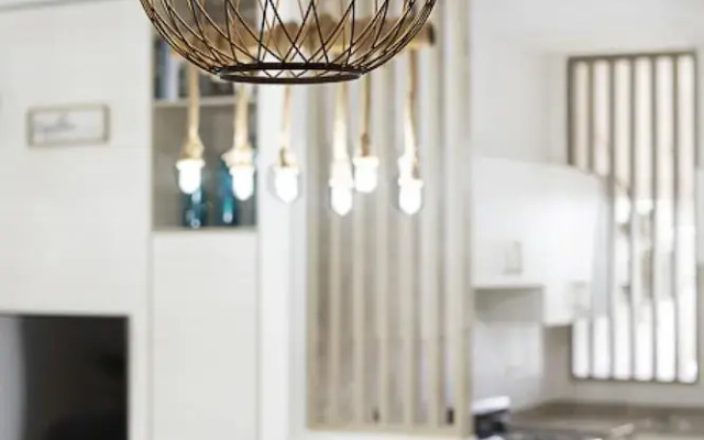 The Farallon Beach Condo by Acomodo