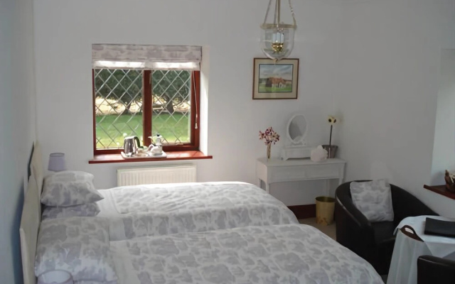 Hermitage Court Farm