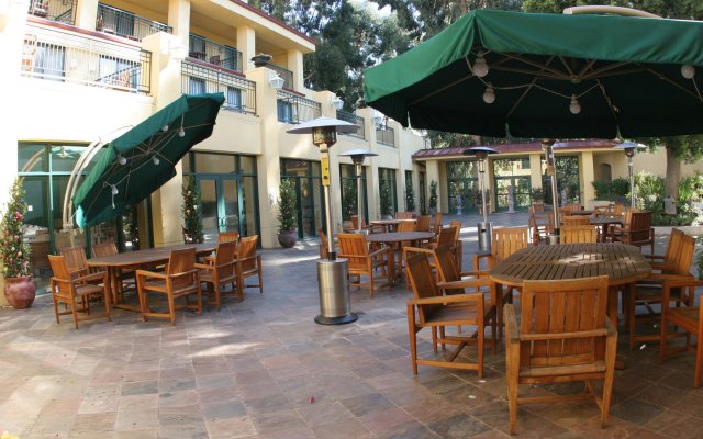 Crowne Plaza Cabana, Palo Alto, an IHG Hotel