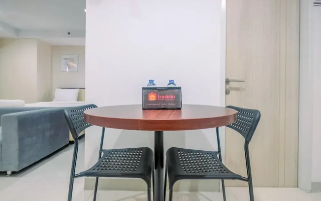 Fully Furnished Studio With Comfortable Design Azalea Suites Apartment