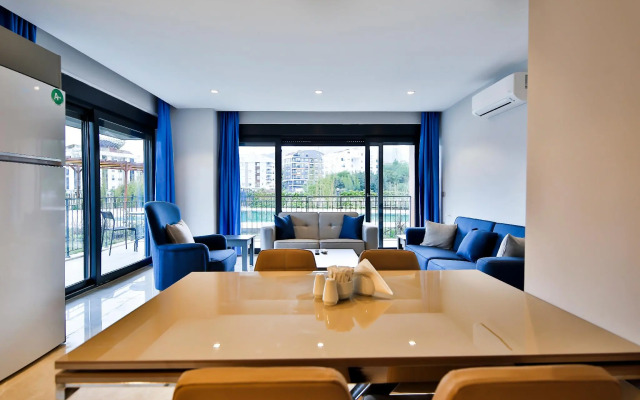 Mene Suites