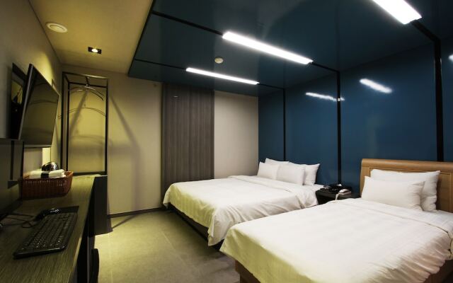 Seocho Cancun Hotel