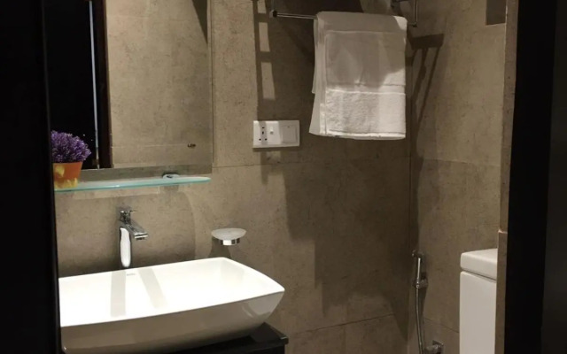 The Green Luxury Apartment