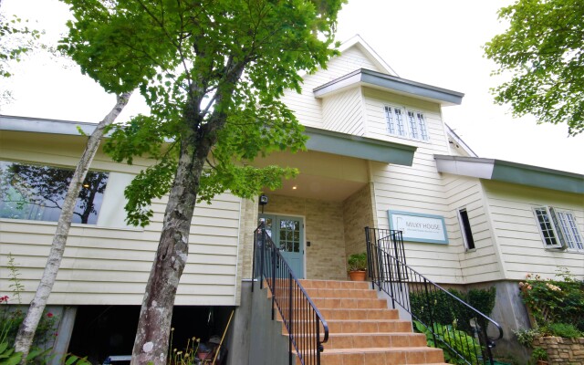 Pension Milky House(Gifu)