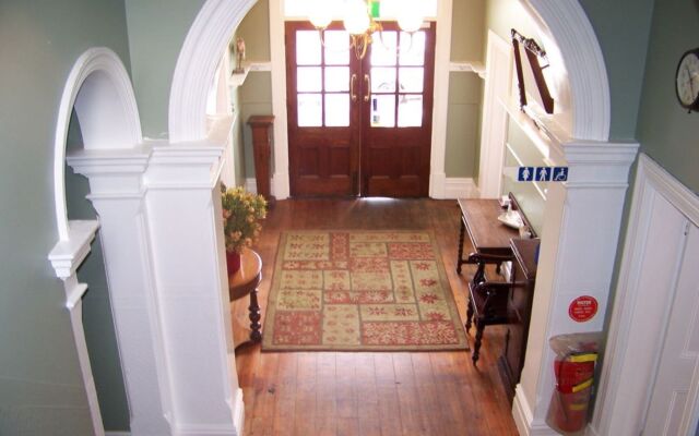 Anchorage Seafront Hotel