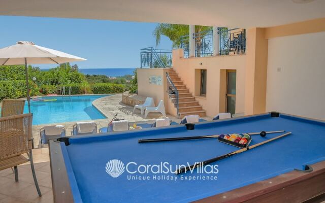 Exceptional Large Villa, Free Heated Pool 1 NOV - 15 Jan, Privacy,prime Location