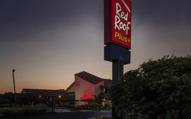 Red Roof Inn PLUS+ Boston - Framingham