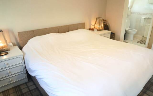 Cresswell by the Beach