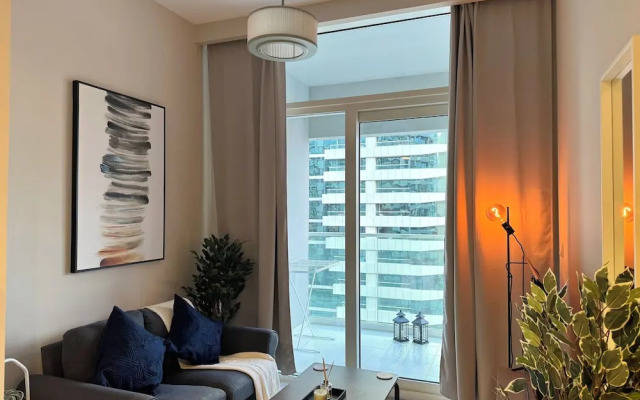 Damac Reva Residences 808