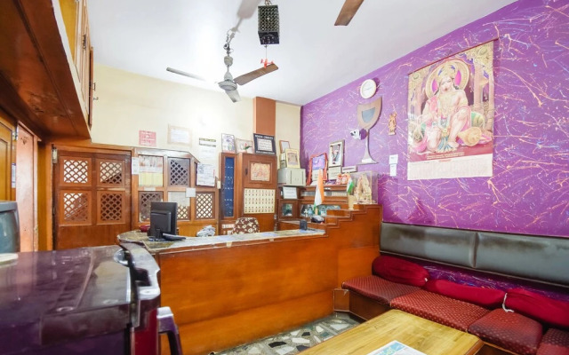 Spot On 47388 Dutta Guest House