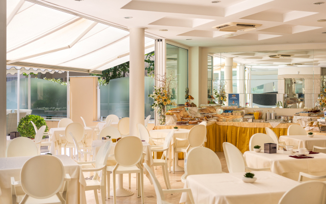 Luna Riccione Aqua Spa - Adults Only