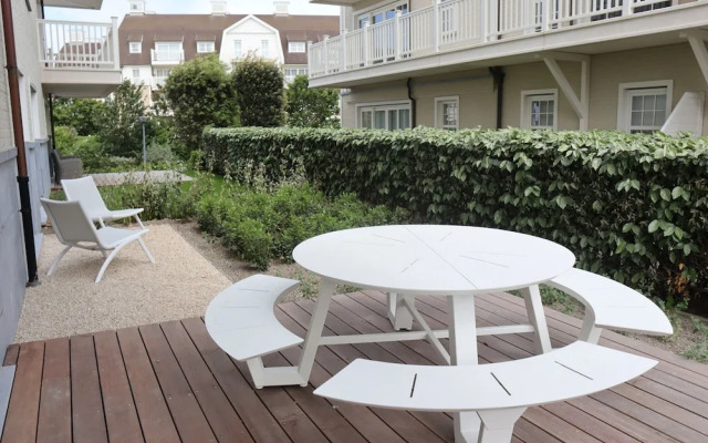 Apartment in Nieuwpoort With sea View