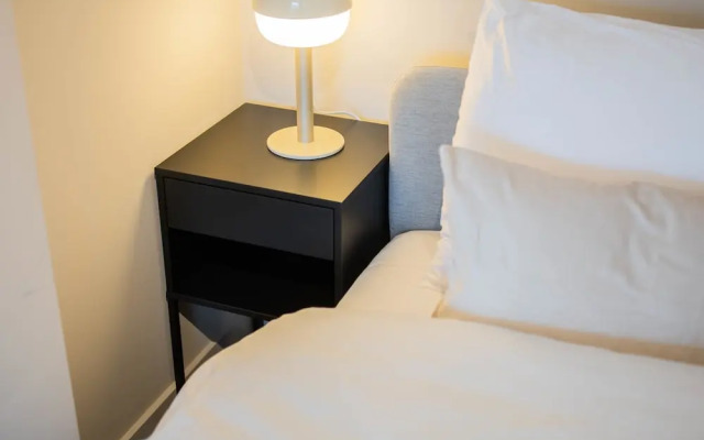Studio Serviced Apartments With City View