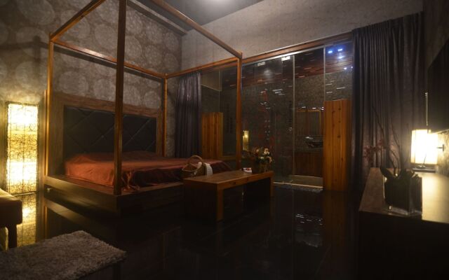 Moon Light Bed and Breakfast