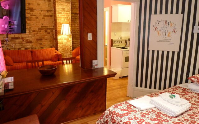 University Bed and Breakfast