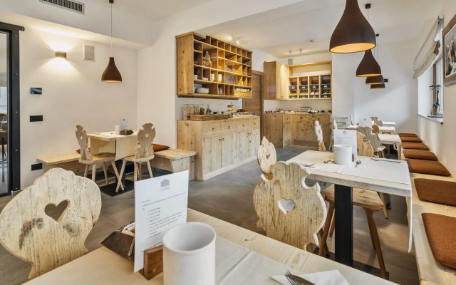 Camina Suite & Spa