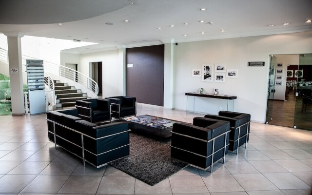 Itu Plaza Hotel