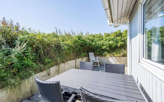 6 Person Holiday Home in Henne