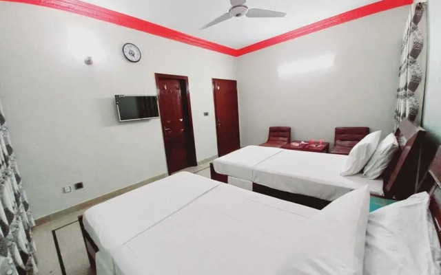 Royal Hotel