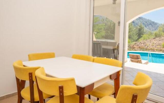 Villa Hill 2