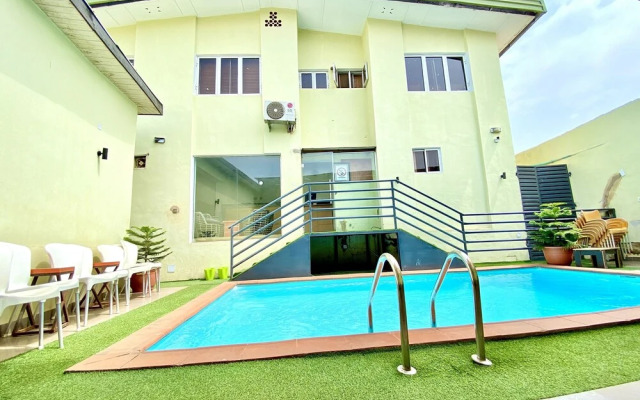 Plot1 Suites