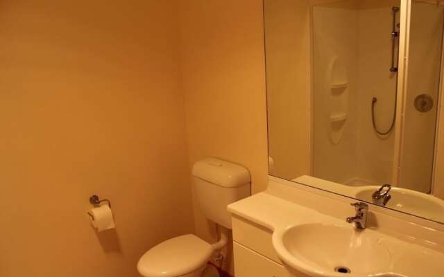 2a Bath Street