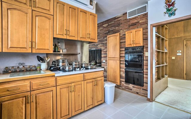 15 Mi to Downtown Minneapolis: Retreat on 5 Acres
