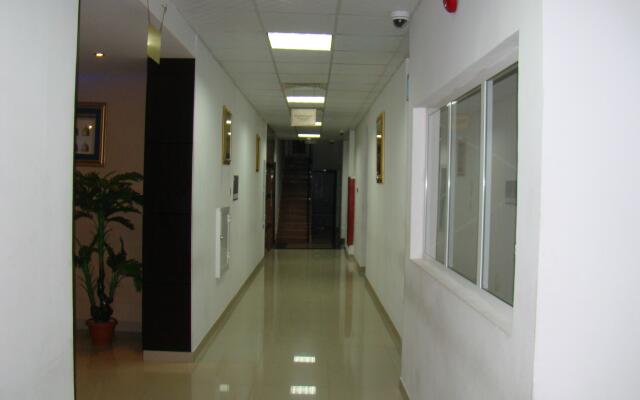 Savoy Grand Hotel Apartments