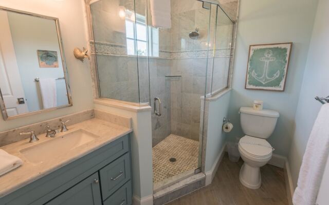 Tiki Beach Apartment 6