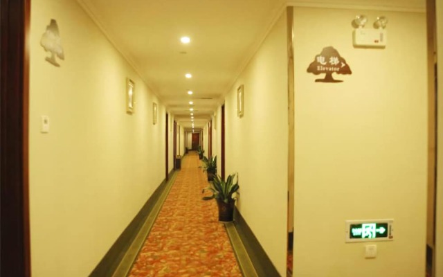 Greentree Inn Guangxi Road Express Hotel