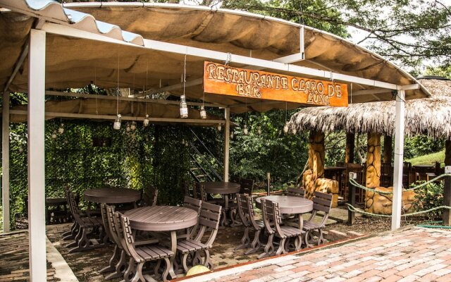 Hotel Villeta Resort