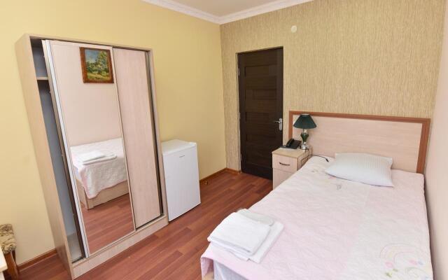 Gayane Hotel