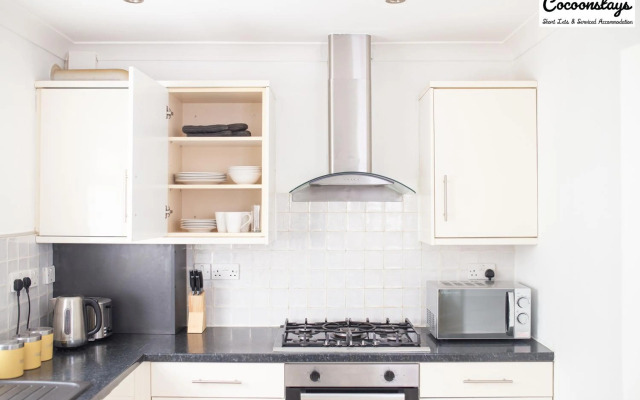 Cocooonstays Short Lets & Serviced Accommodation Hayes