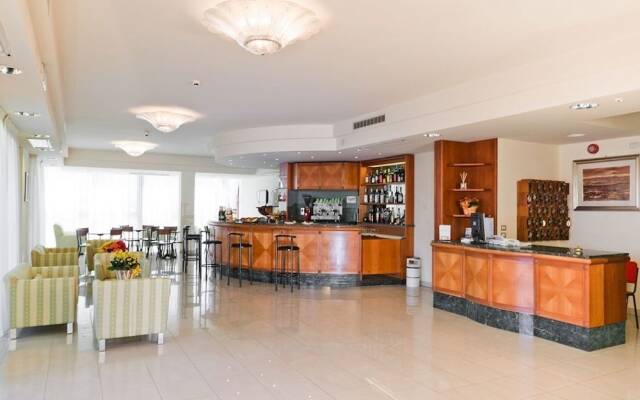 Hotel Globus