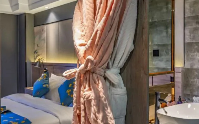 Daya Jingting Hotel (The Seventh People's Hospital Zhongyuan Fota Branch)