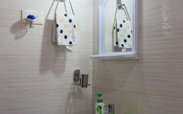 CasaMelhor Modern Appt Candolim CM080
